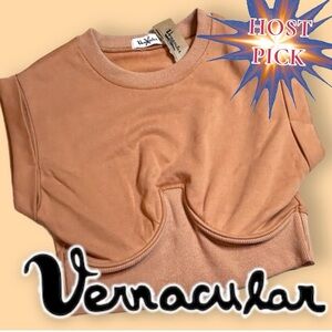 🎉HP🎉NWT Vernacular Cropped Underwire Muscle T-Shirt in Latte. Size Small